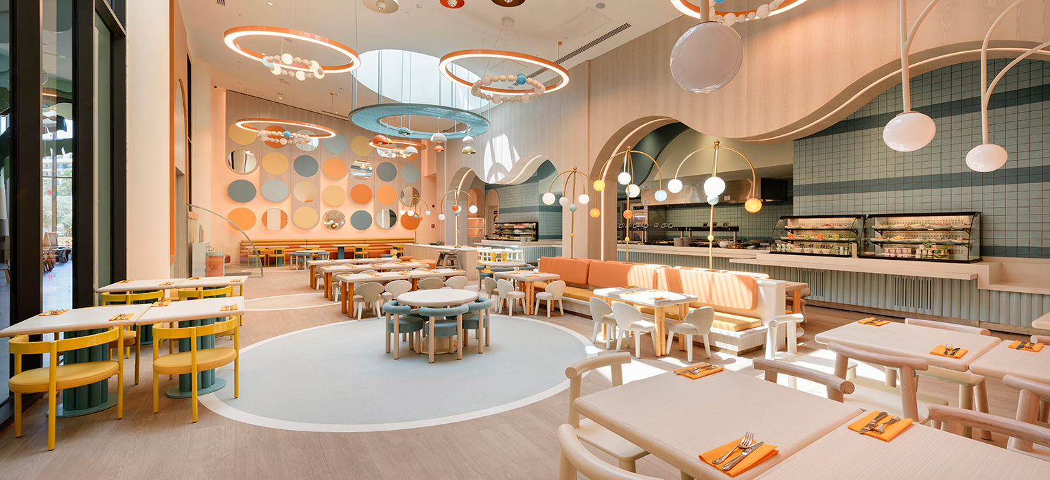 Chuckles Kids Club Restaurant Slider