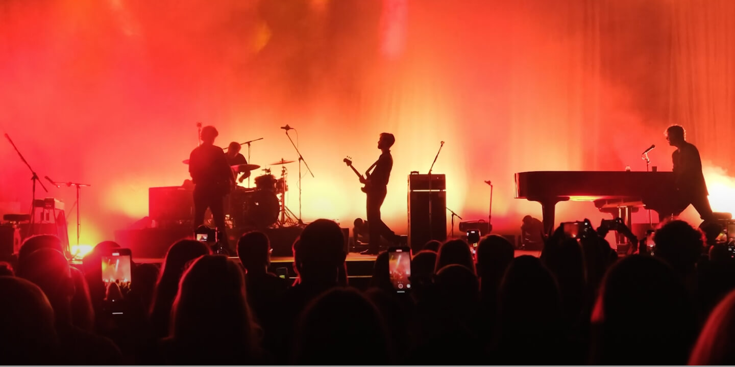 Entertainment Banner 1