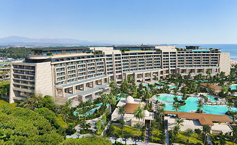 Regnum The Crown General View 2 Card