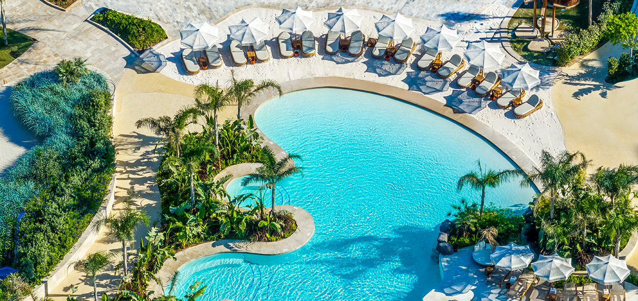 REGNUM THE CROWN SALTIY BAY POOL 04 Slider 2